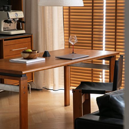 Bàn Ăn Gỗ Tự Nhiên Cherry Cổ Điển Chắc Chắn Bàn Ăn Gỗ Tự Nhiên Cherry Cổ Điển Chắc Chắn