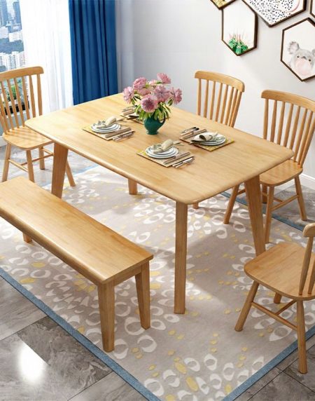 Bàn Ăn Gỗ Tự Nhiên Hiện Đại Cho Căn Hộ Nhỏ