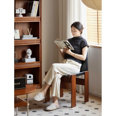 Ghế Ăn Da Thật Gỗ Tự Nhiên Phong Cách Bắc Âu Ghế Ăn Da Thật Gỗ Tự Nhiên Phong Cách Bắc Âu