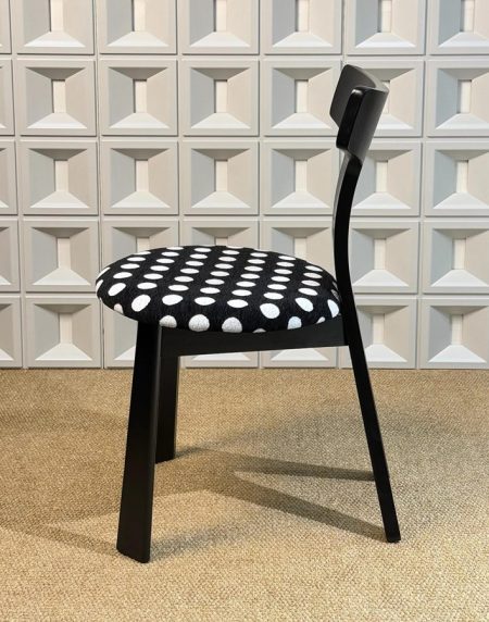 Ghế Ăn Gỗ Tự Nhiên Bọc Vải Nhung Retro Ghế Ăn Gỗ Tự Nhiên Bọc Vải Nhung Retro
