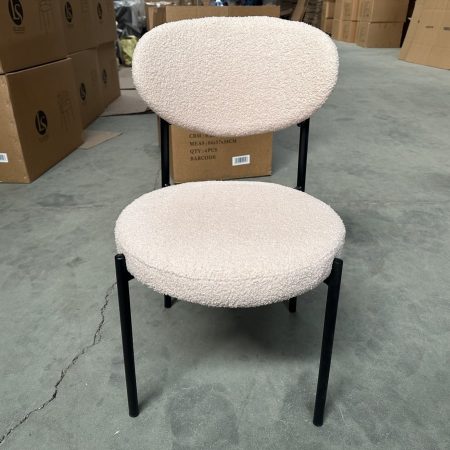 Ghế Ăn Nhấn Mềm Vải Nhung Trắng Chân Kim Loại Đen