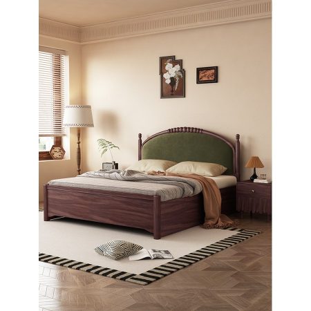 Giường Ngủ Gỗ Tự Nhiên Bọc Nhung Xanh Cổ Điển